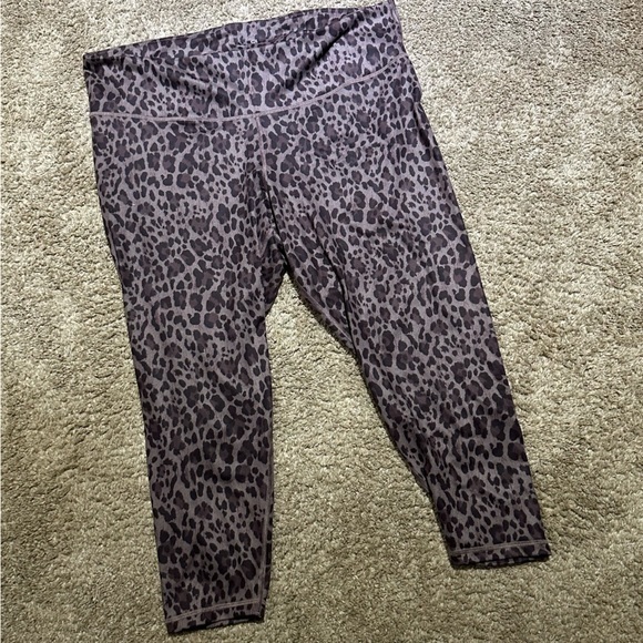 GAP fit XXL regular leapord print cropped Capri ww - Picture 1 of 4
